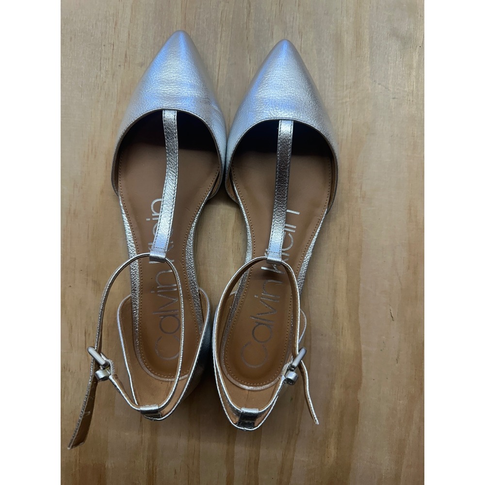 Calvin Klein Womens Silver Metallic Pointed Toe T-Strap‎ D'Orsay Flats Size 6